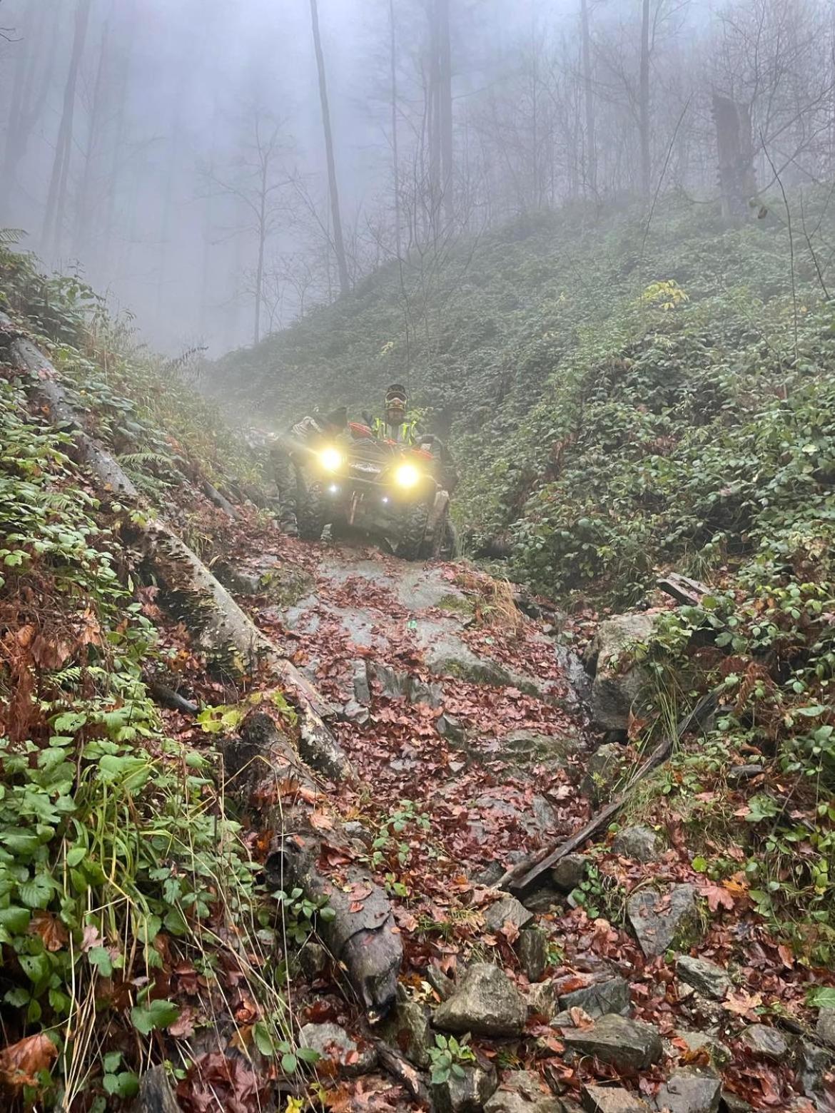 Conacul Vanatorului, Borlova - Muntele Mic - Enduro Base Exterior foto