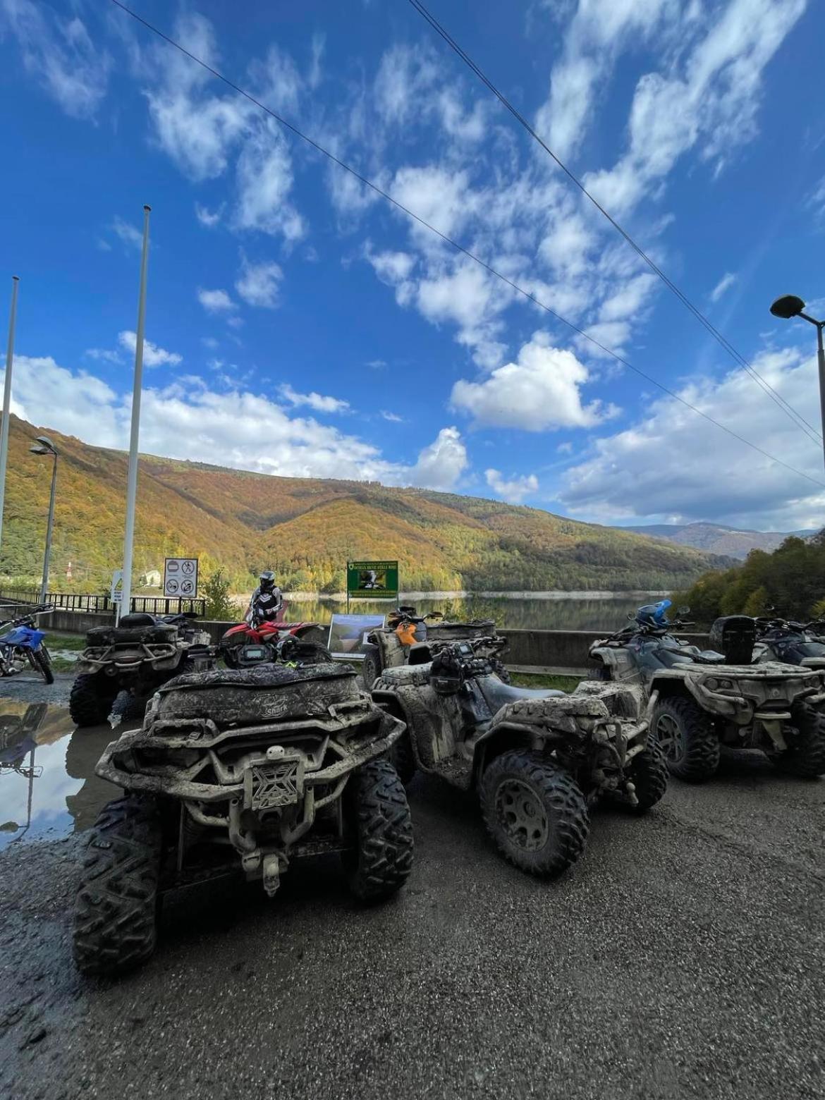 Conacul Vanatorului, Borlova - Muntele Mic - Enduro Base Exterior foto